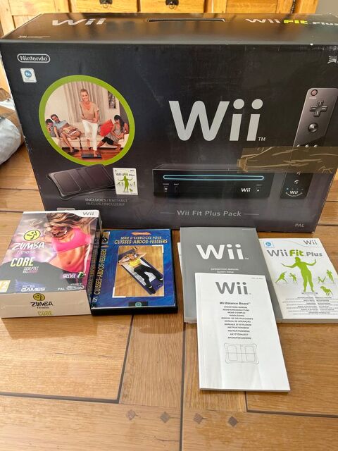 CONSOLE WII + WII FIT PLUS + BALANCE BOARD WII 95 Pouzols-Minervois (11)