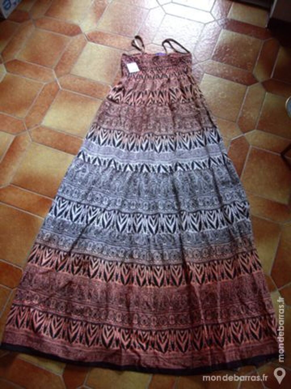 Robe Taille M (Taille 40/42) Vêtements