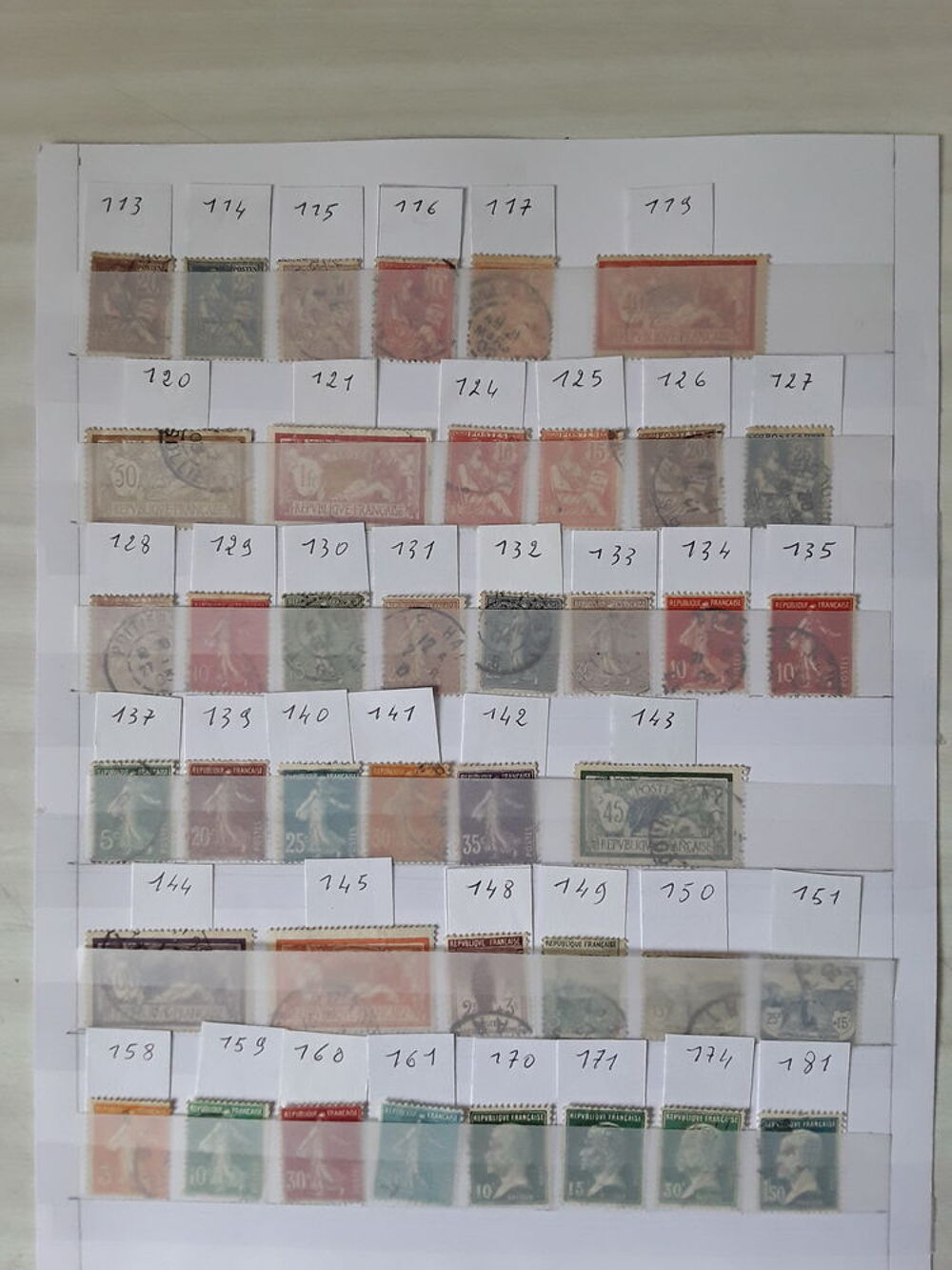Lot de timbres anciens num&eacute;rot&eacute;s 