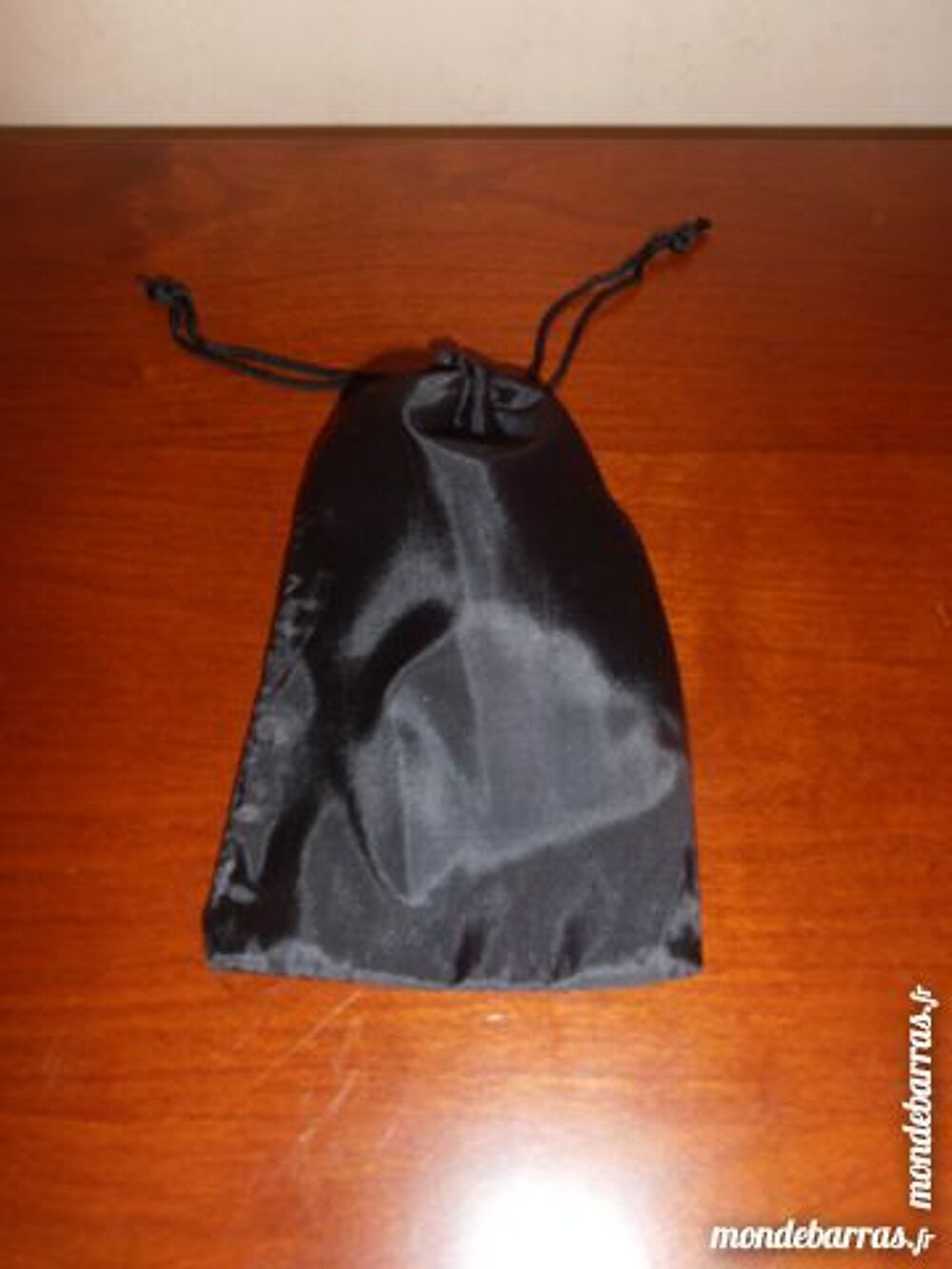 Lot de 3 pochettes noires (40) Maroquinerie