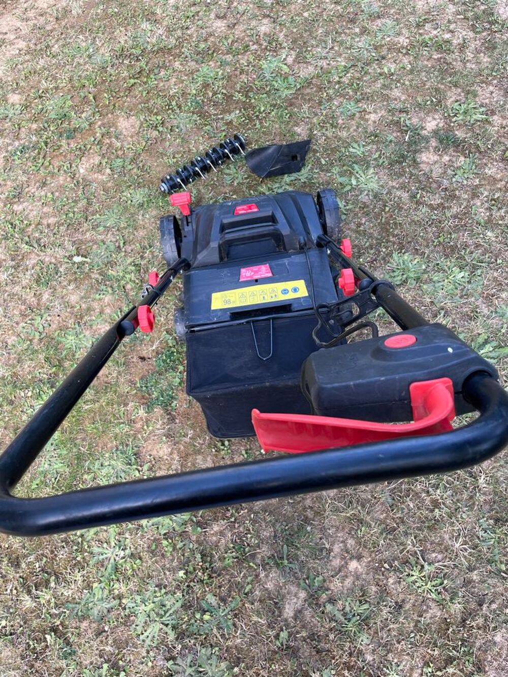Scarificateur Jardin