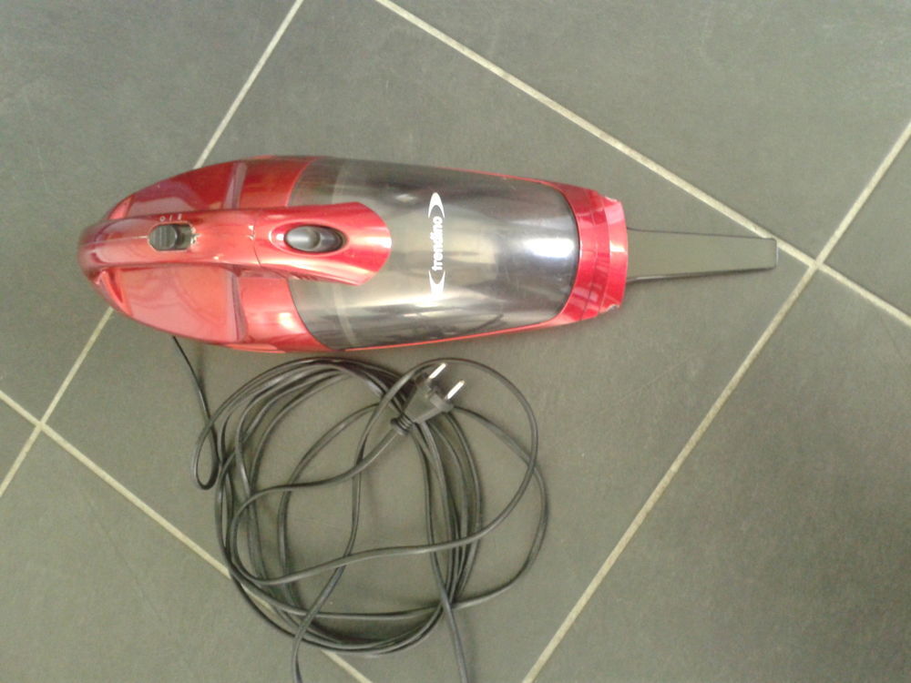 Aspirateur &Agrave; Main "Dirt Devil" Electroménager