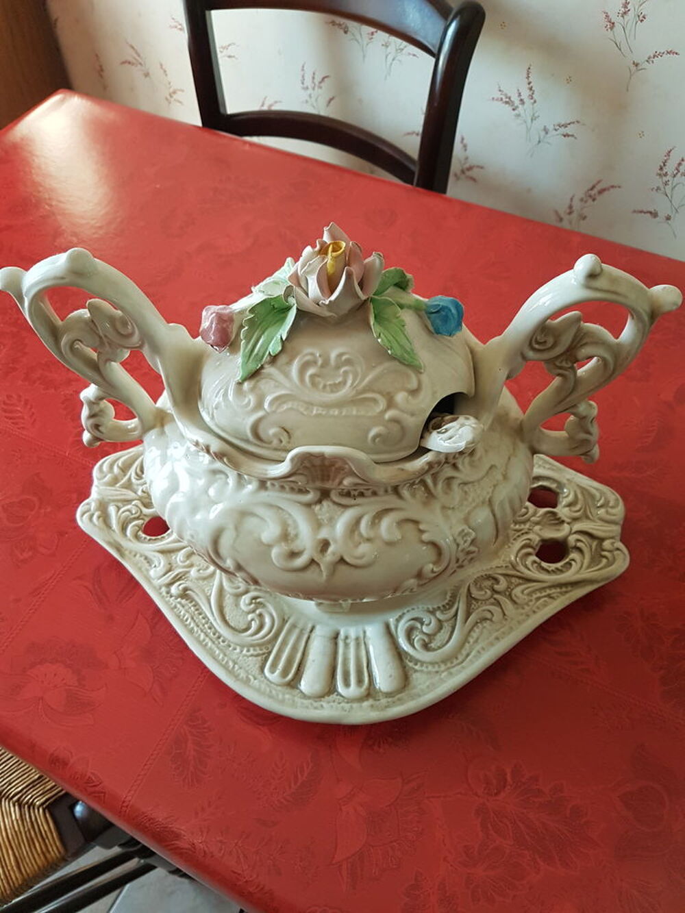 BELLE SOUPIERE ANCIENNE 