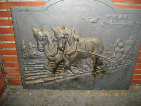 Plaque de cheminée chevaux - (NEUVE) Perros-Guirec (22)