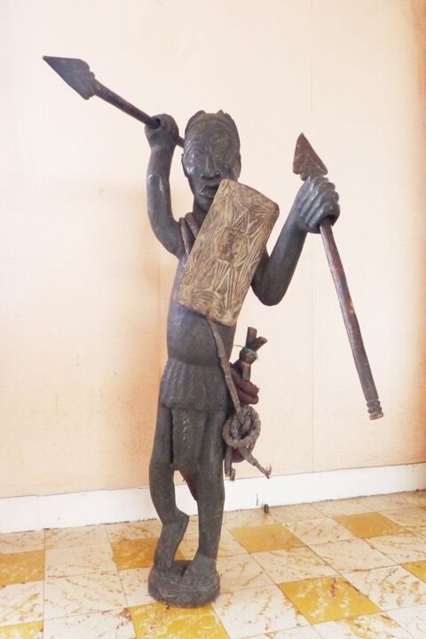 Grand guerrier baraun cameroun 198 Raismes (59)