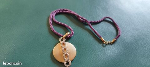 Collier cordon violet pendentif doré Infini strass poinçon 11 Écuisses (71)