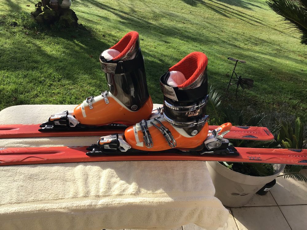Skis de piste et chaussures Sports