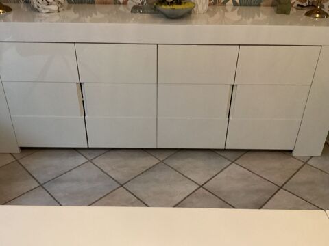 Salle � manger compl�te 250 Marchiennes (59)