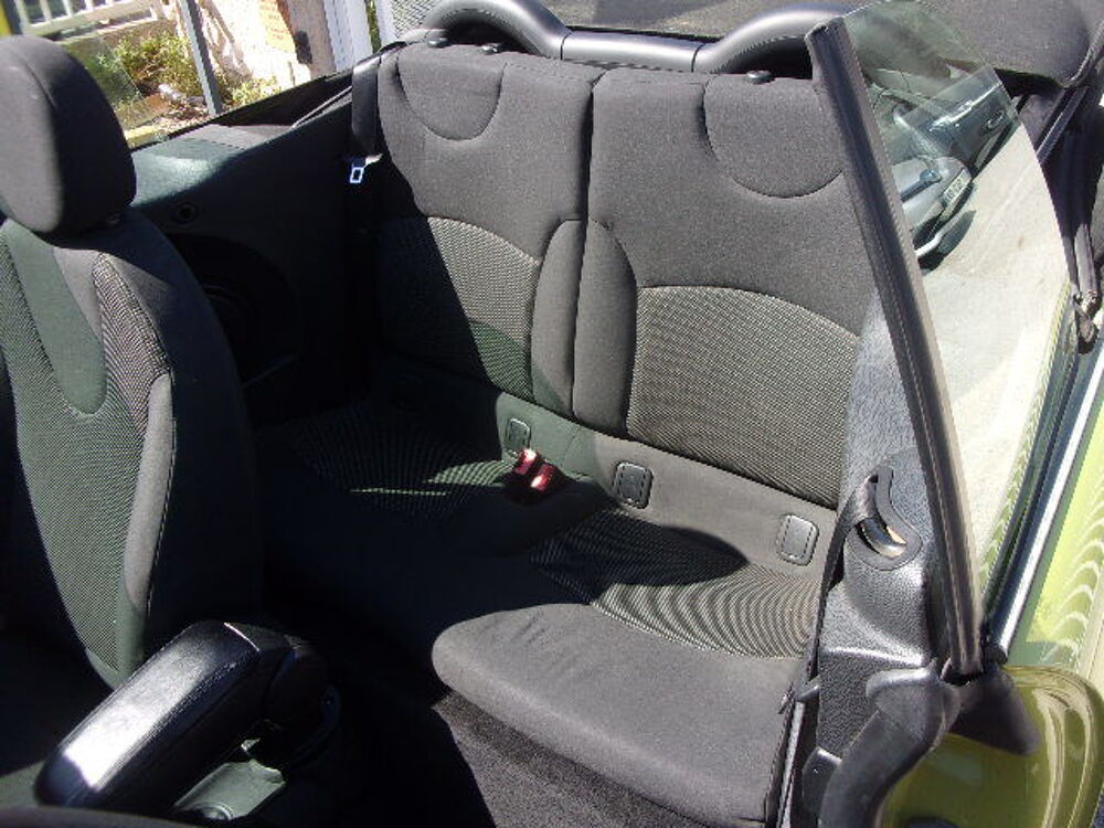 One Cabriolet 1.6i - 98 Pack Salt 2010 occasion 13821 La Penne-sur-Huveaune
