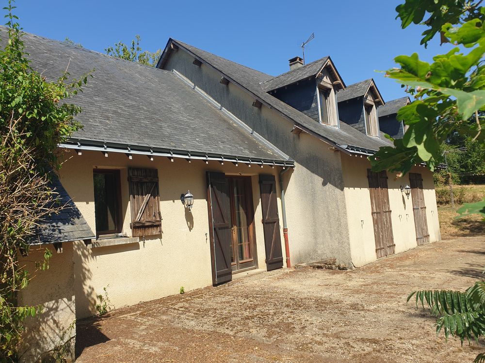 Vente Maison Maison en Ville d'Architecte 160 m2 - Plain pied sur 5000 m2 Sillé-le-guillaume