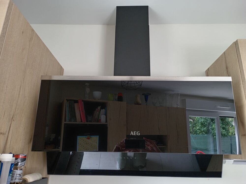 Hotte inclin&eacute;e 80 cm AFFAIRE A SAISIR Electroménager