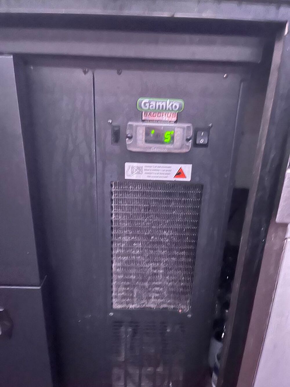   Frigo de bar  