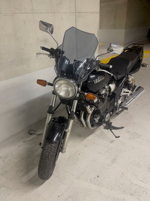 Moto YAMAHA 1999 occasion Paris 75018