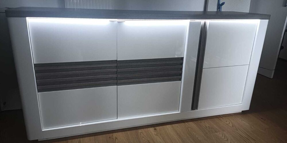 Buffet blanc laqu&eacute; Meubles