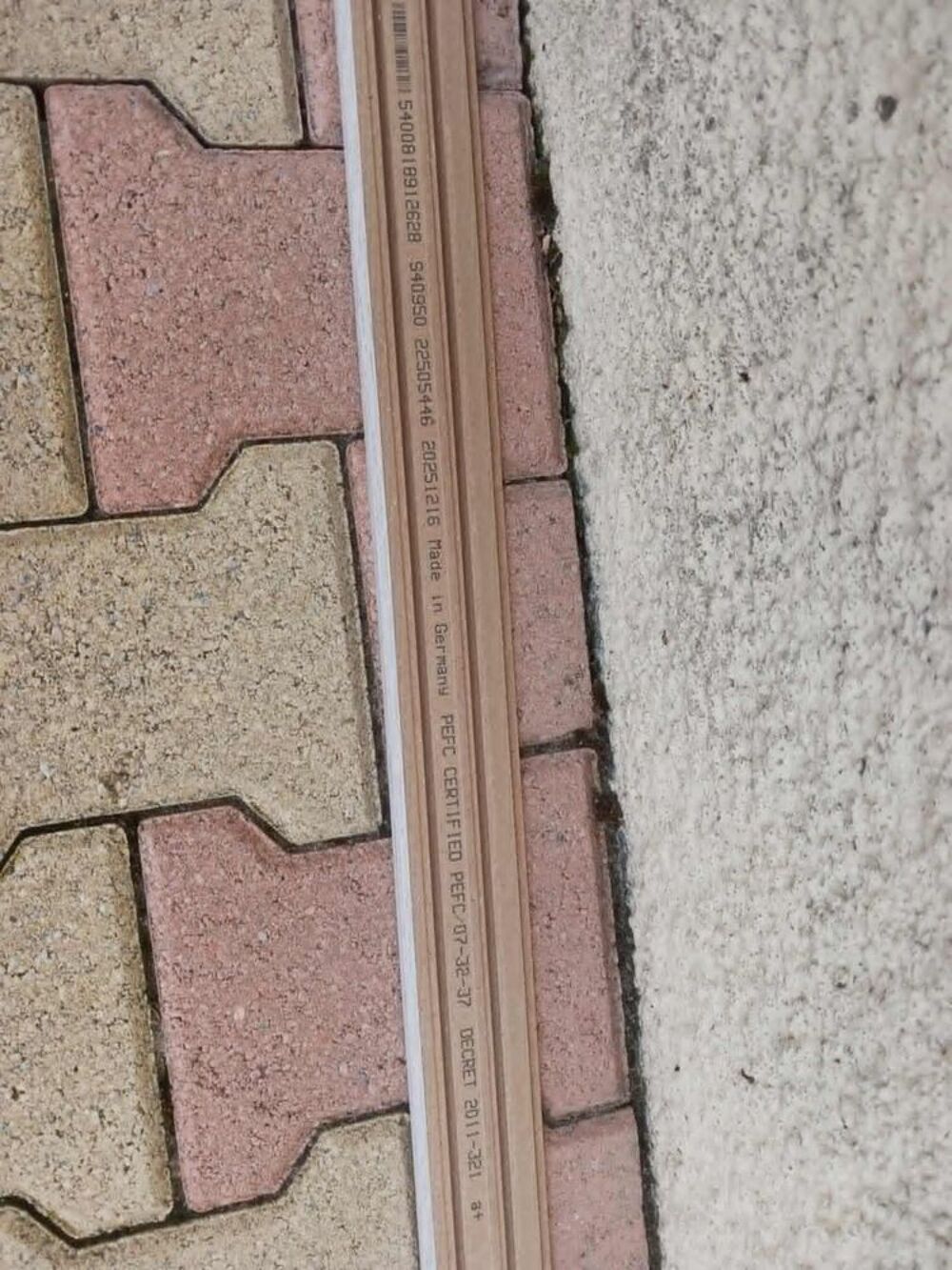 2 plinthes neuves
Mdf, ch&ecirc;ne blanchi, h.5.80 cm x L.2.40 ml Bricolage