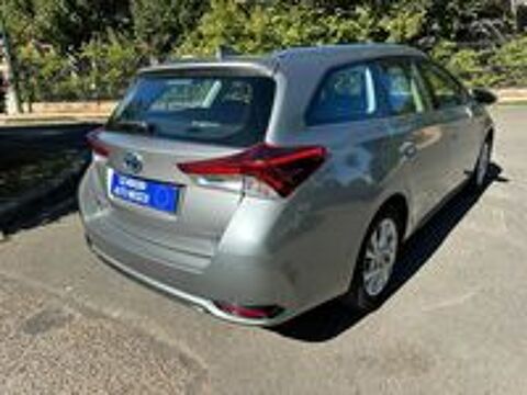 Auris Touring Sports Hybride 136h Business 2018 occasion 78110 Le V&eacute;sinet