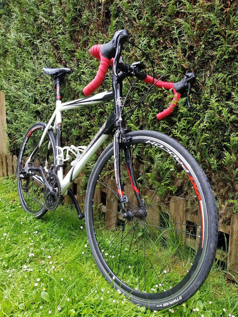 Achetez velo de course occasion annonce vente Germaine 51
