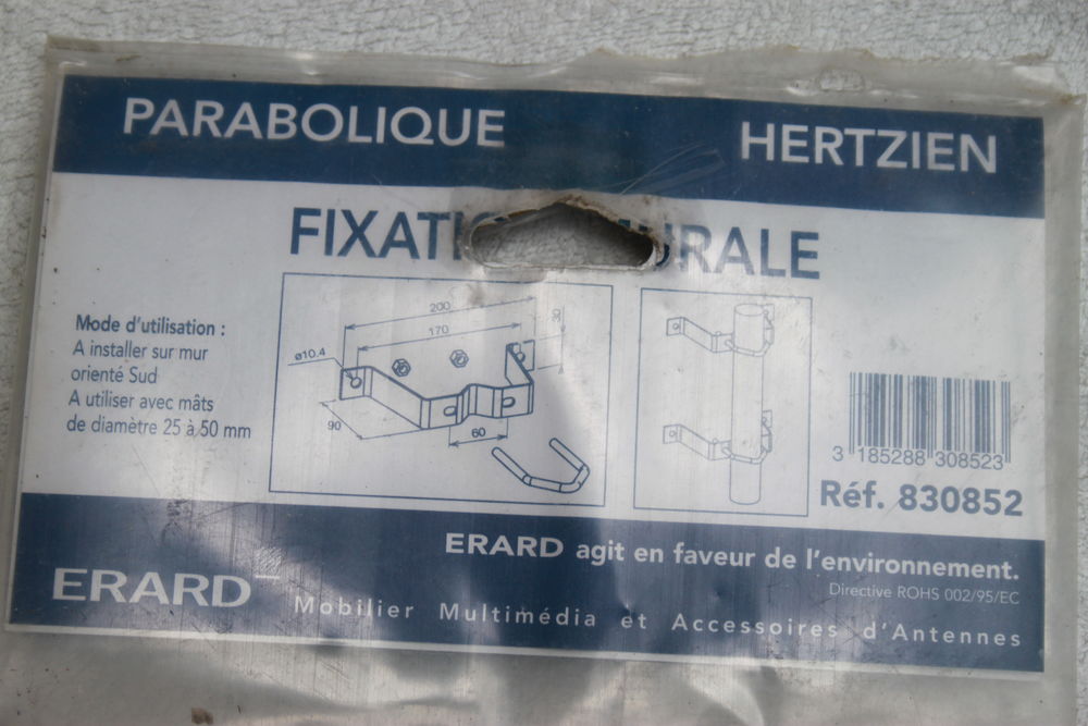 Fixation murale pour antenne parabolique Photos/Video/TV