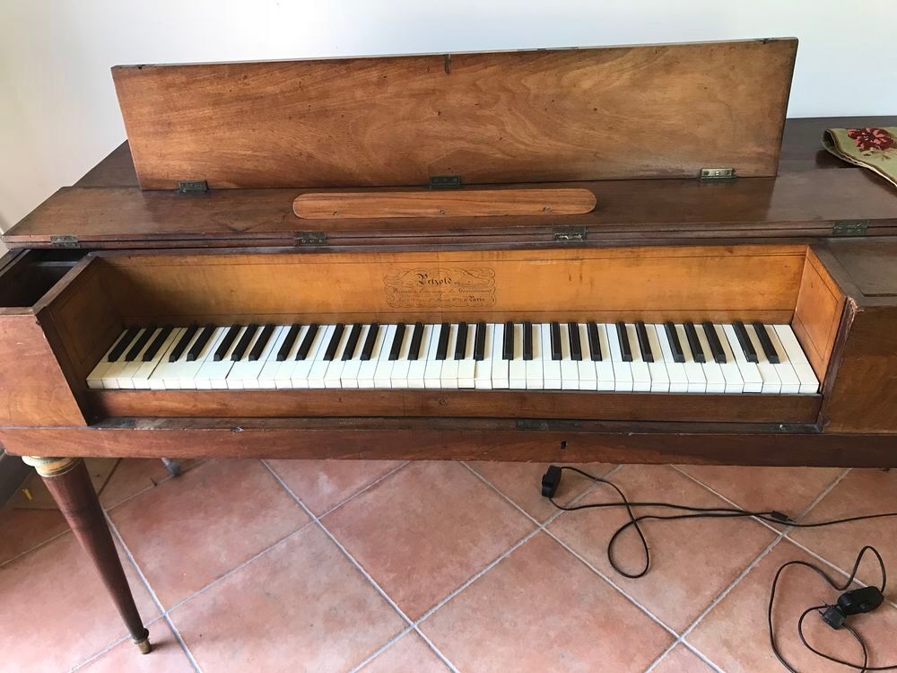 Piano forte PETZOLD Instruments de musique