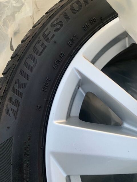 Pi&egrave;ces et &eacute;quipements Voiture Pneu voiture - roue  occasion Obernai 67210