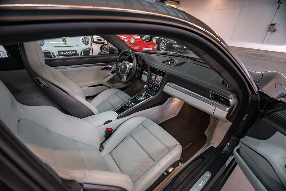 911 (991) 911 Carrera S Coup&eacute; 3.8i 400 PDK 2012 occasion 75014 Paris