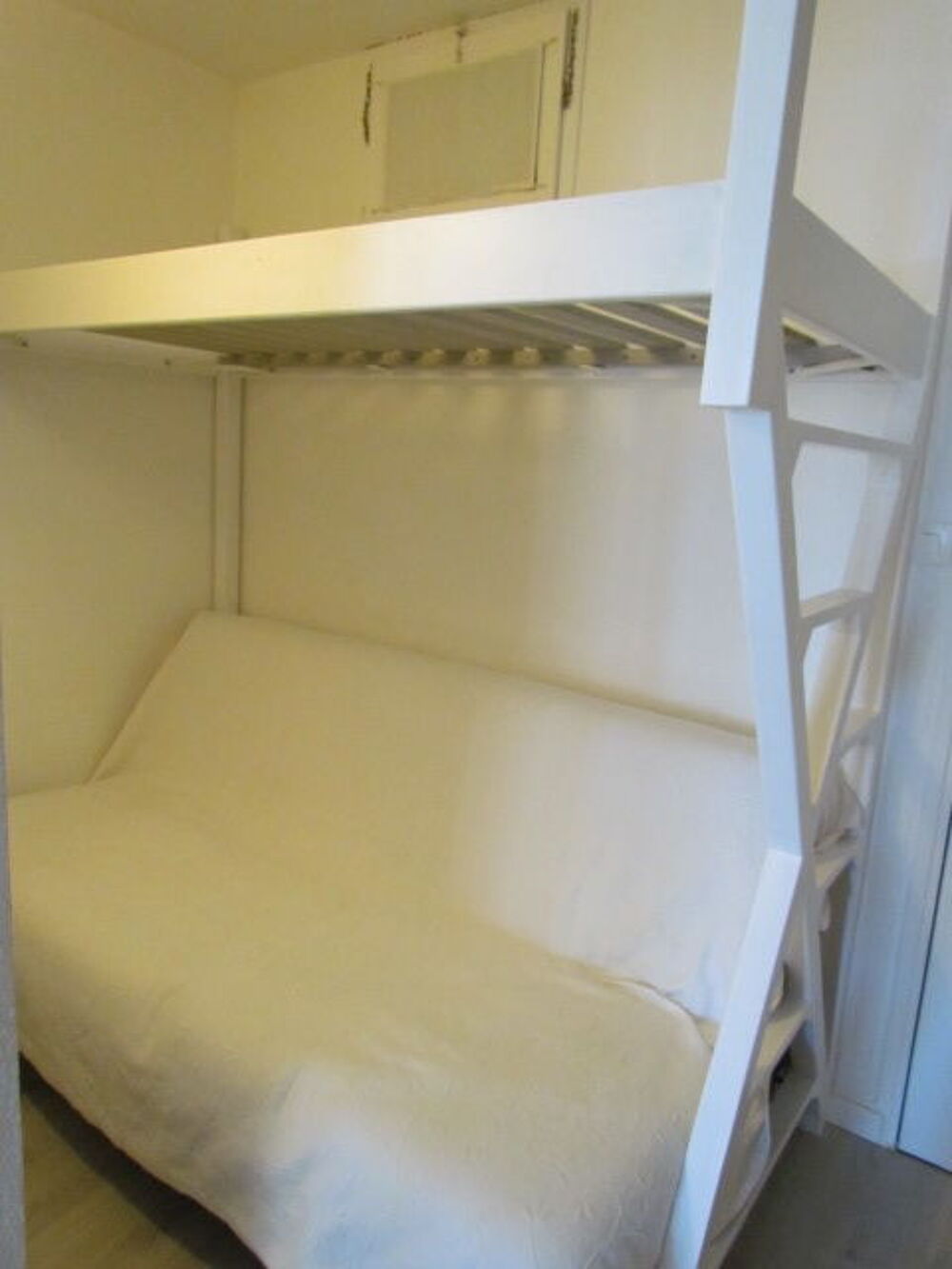   Appartement 33 m2 à 150 m de la mer Provence-Alpes-Côte d'Azur, La Londe-les-Maures (83250)