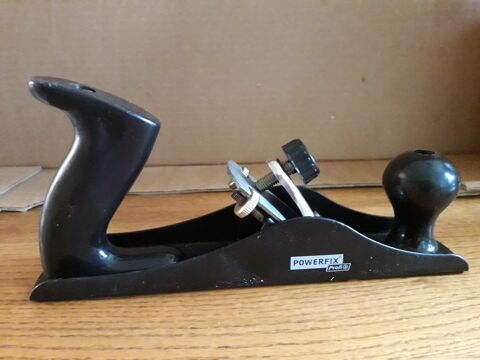 RABOT EN FER COUPE DE RABOTAGE 45 MM.RABO 8 Fr�vent (62)