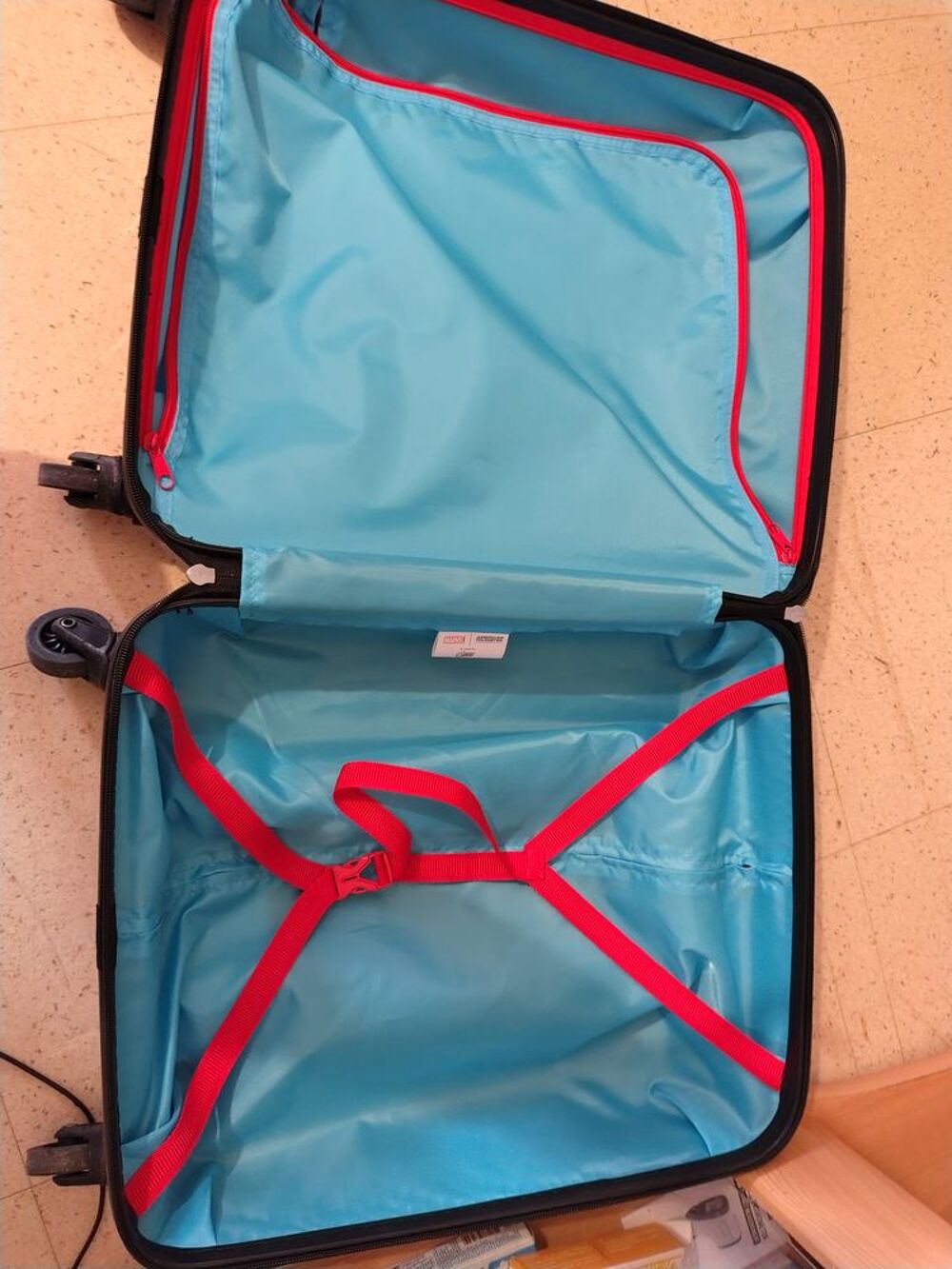 Valise enfant bon etat Maroquinerie