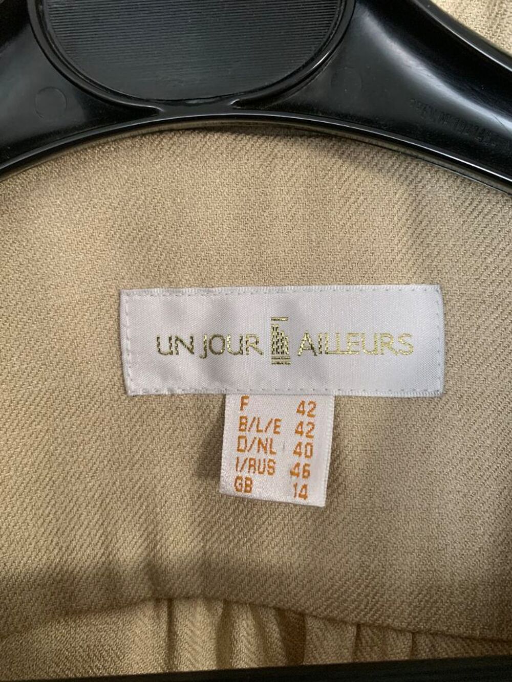 Robe d' &eacute;t&eacute; vintage avec ceinture " Un Jour ai Vêtements