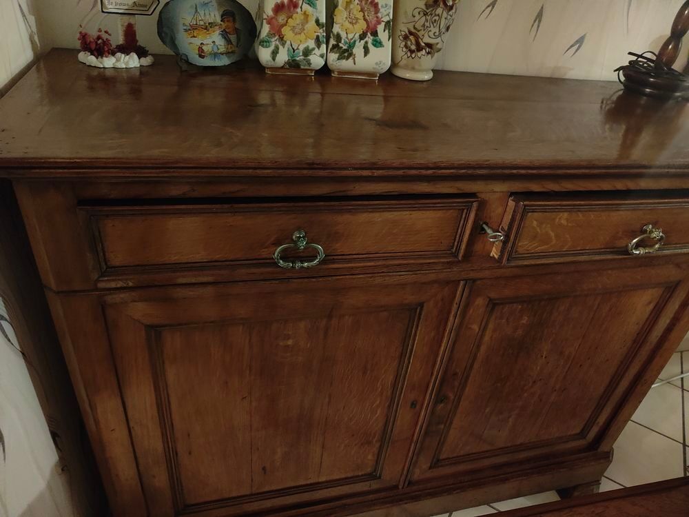 buffet en beau &eacute;tat Meubles