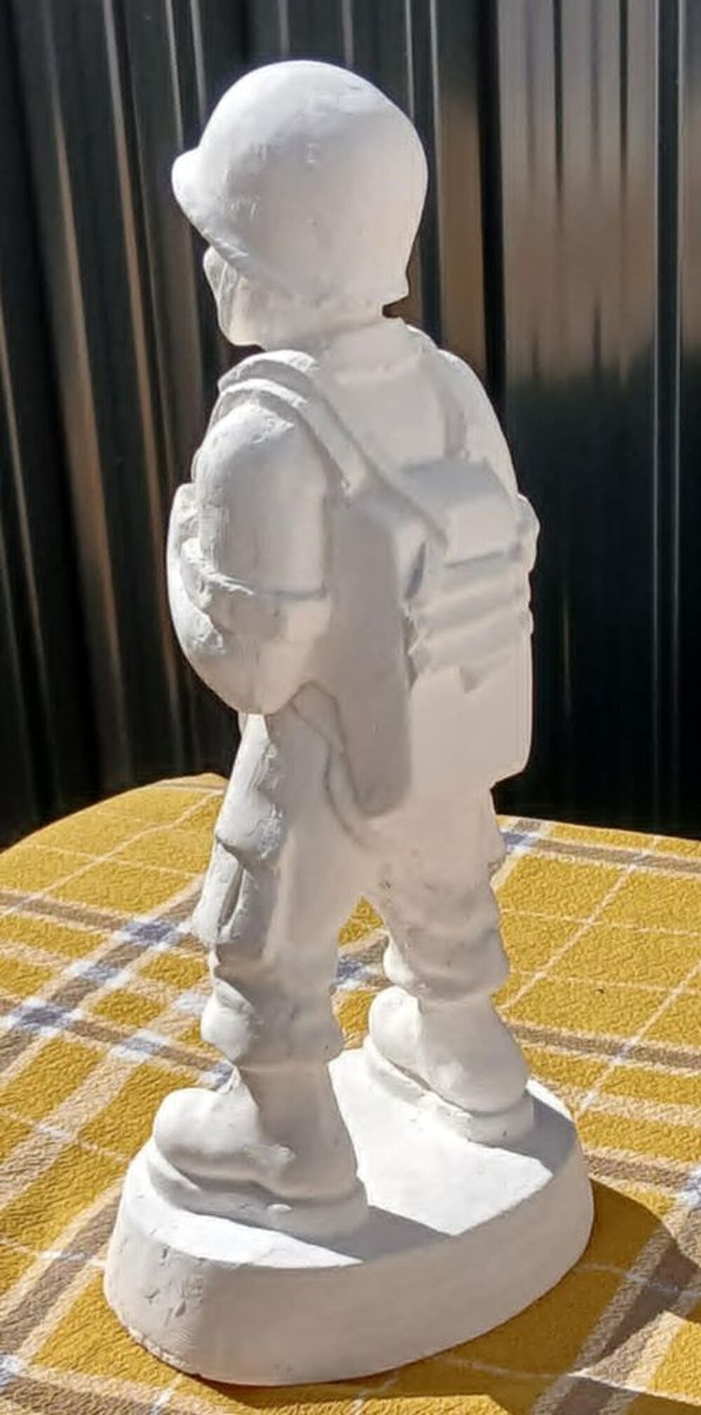 Objet d&eacute;coratif : Soldat Inconnu R&eacute;alis&eacute;e en Pl&acirc;tre de 29 cm Décoration