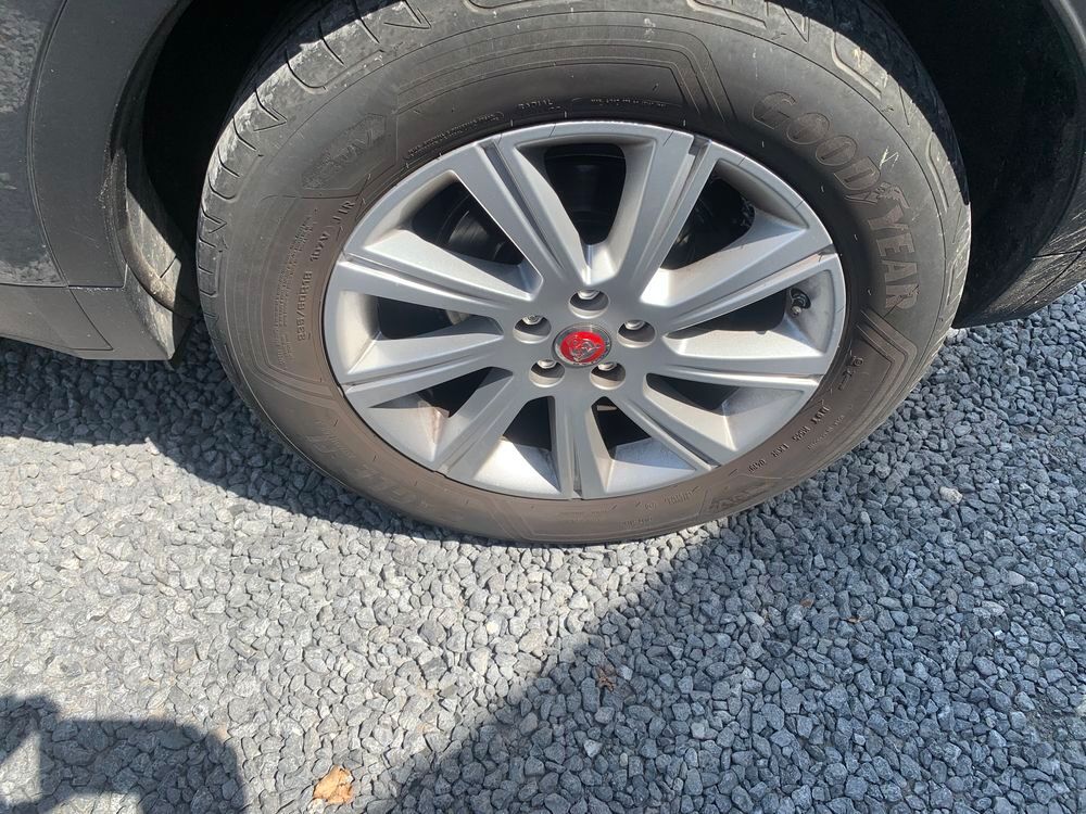 E-PACE E-Pace 2.0 P - 200 ch AWD BVA SE 2019 occasion 59310 Auchy-lez-Orchies
