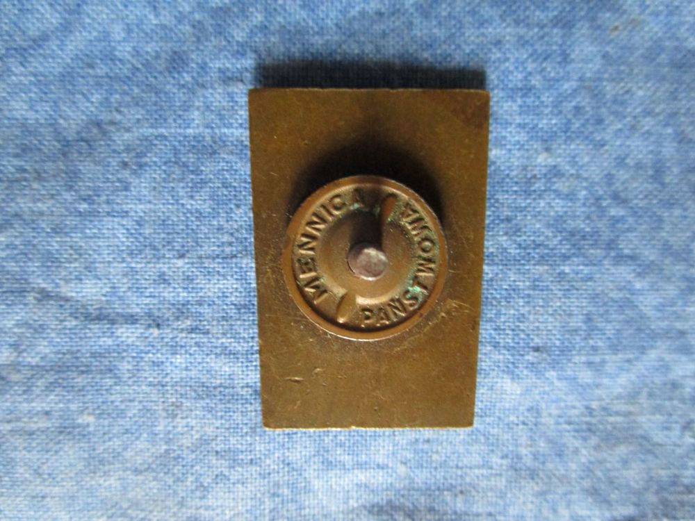 Insigne militaire polonais ancien 