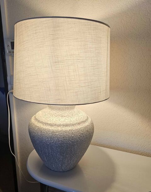Lampe à  poser en céramique Neuve. 30 Morhange (57)