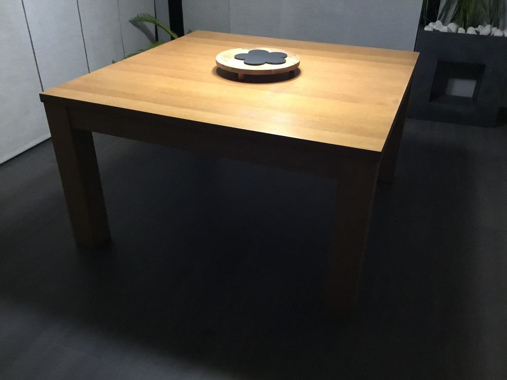 Table de salle &agrave; manger Meubles