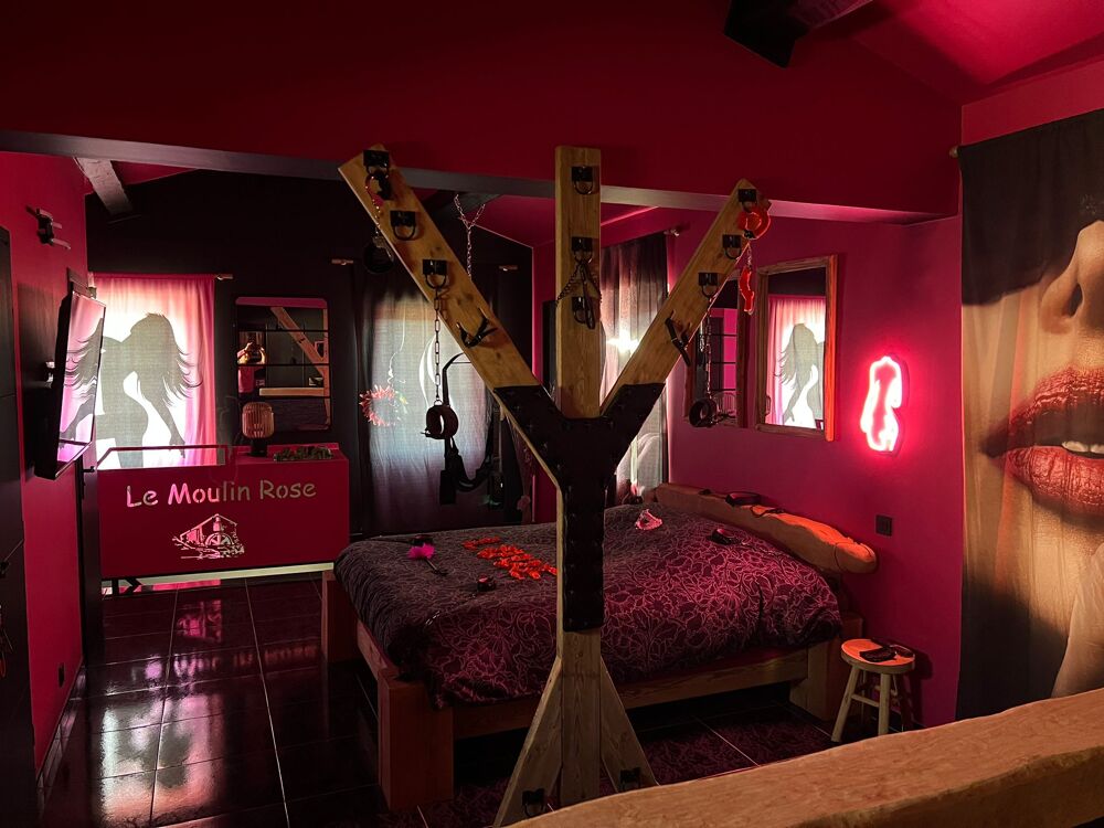   Love Room - Nuit romantique avec terrasse vue sur la rivire Provence-Alpes-Cte d'Azur, Trans-en-Provence (83720)