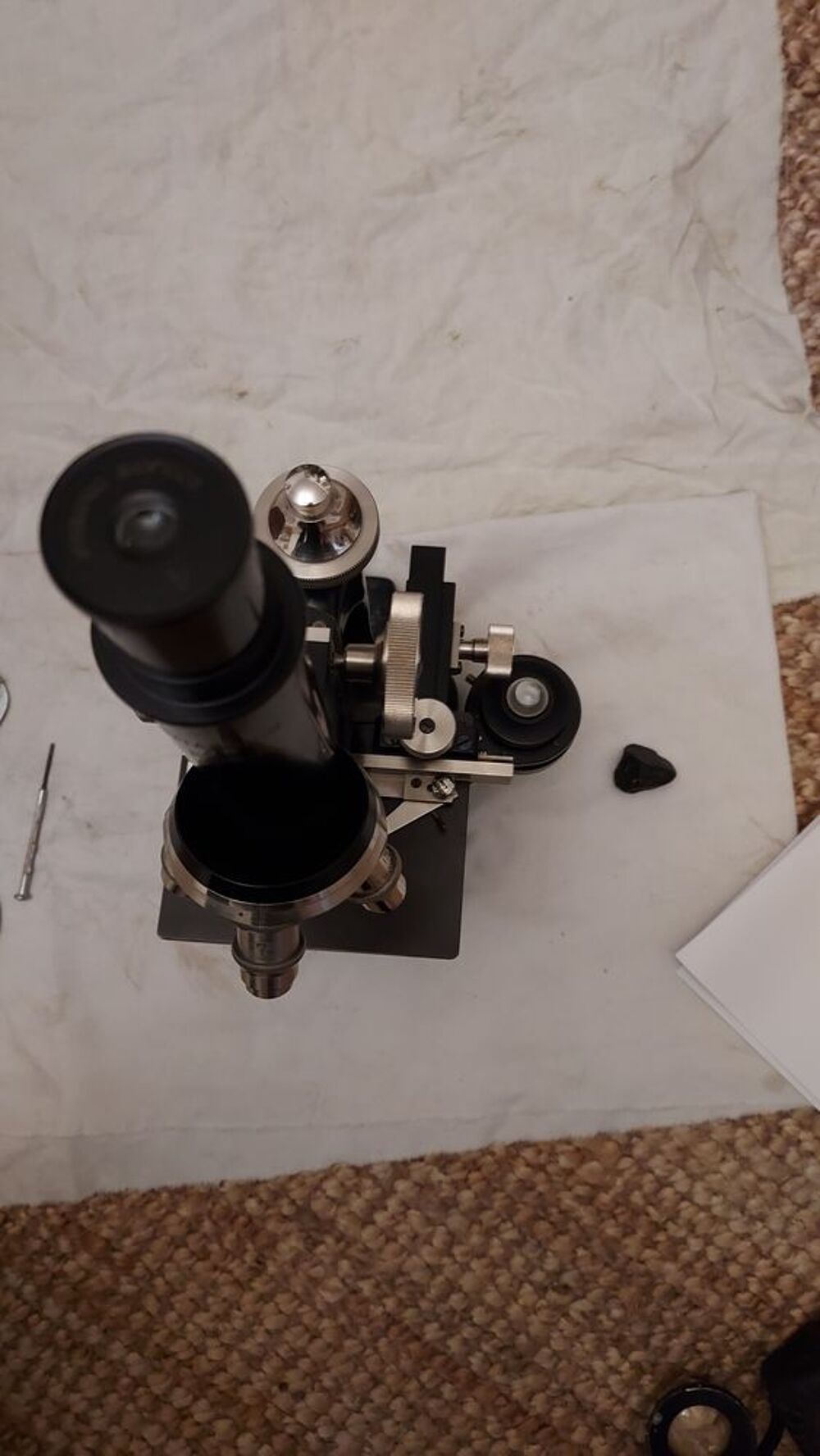 microscope laboratoir ancien 