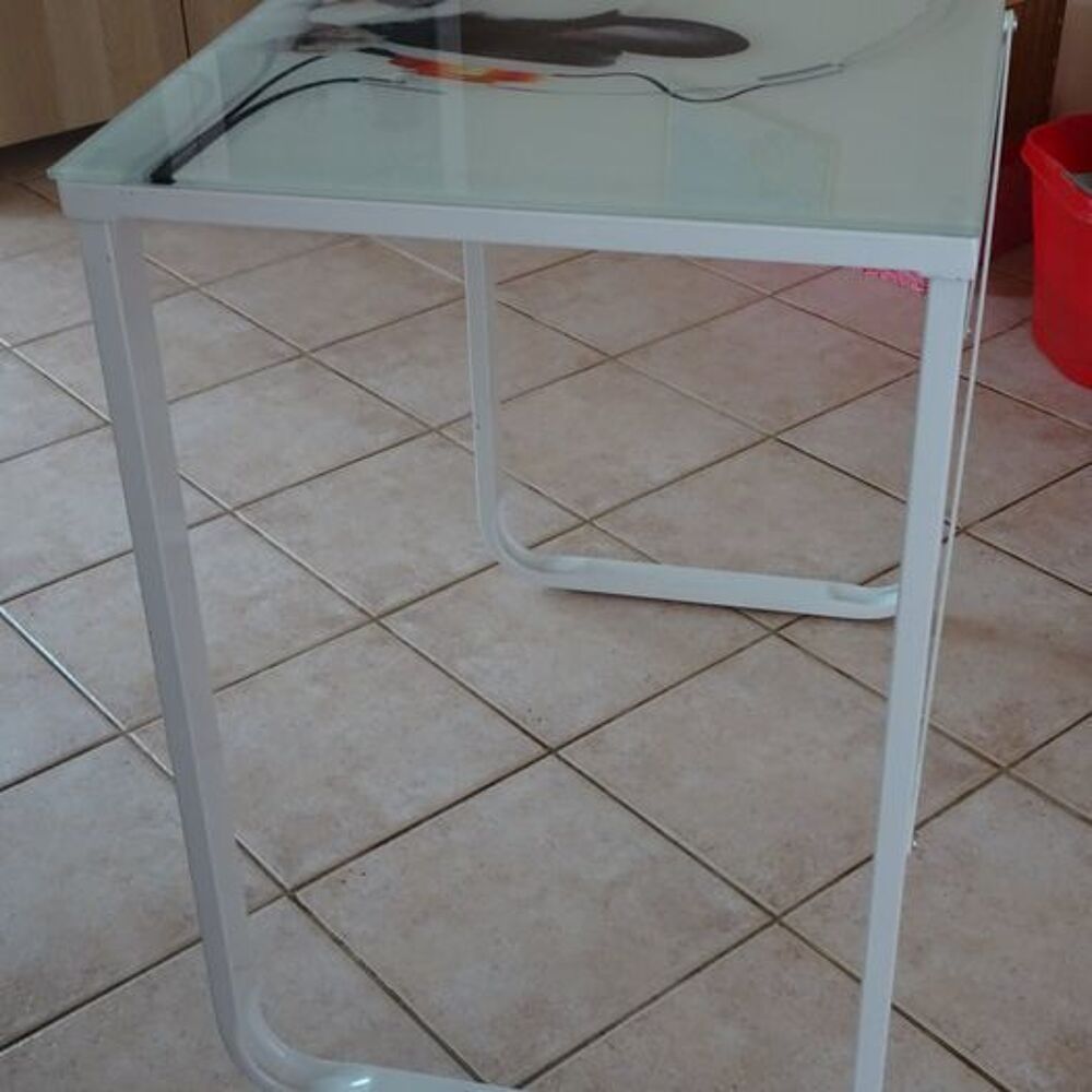 BUREAU VERRE ENFANT Meubles