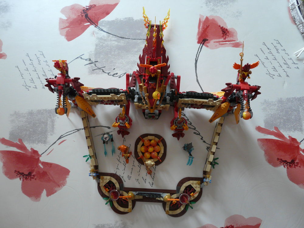 Lego Chima : temple ph?nix de feu volant Jeux / jouets