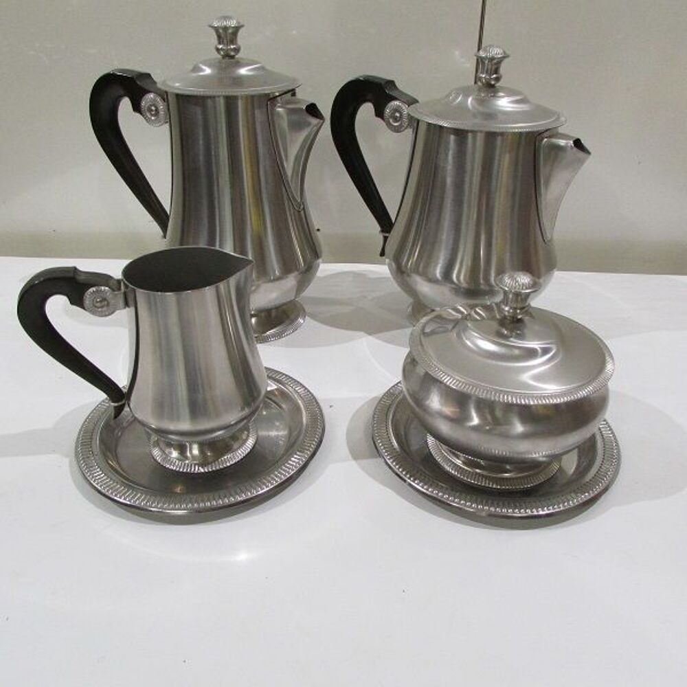 Service &agrave; caf&eacute; &agrave; th&eacute; en inox Décoration