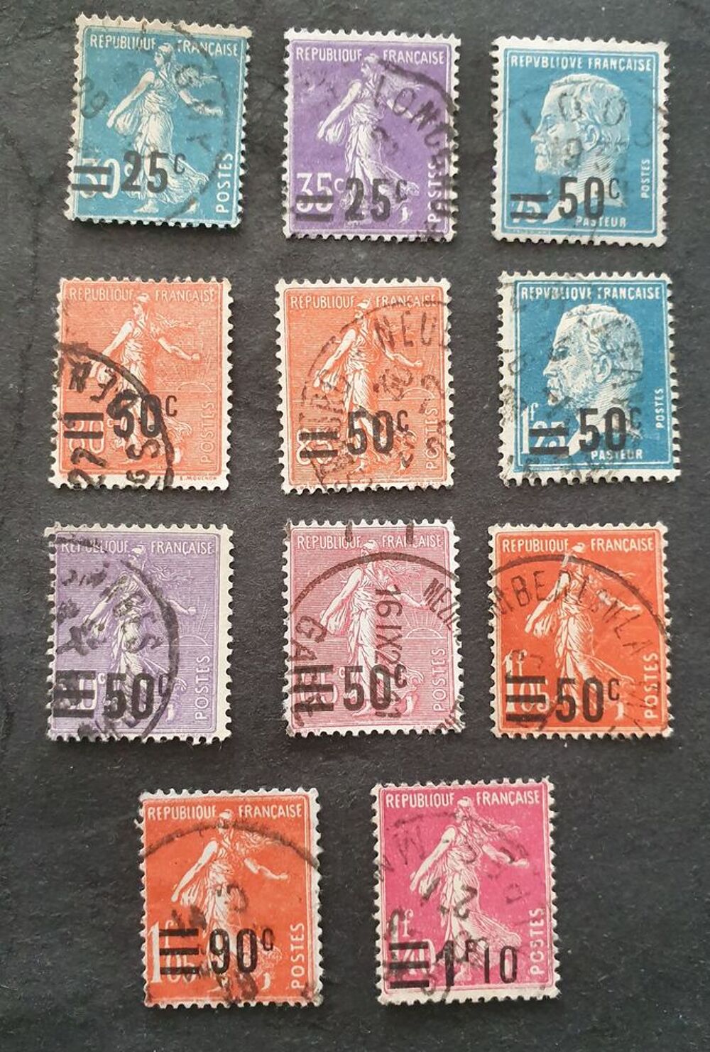 Timbres s&eacute;rie 217 &agrave; 228 France oblit&eacute;r&eacute;s 
