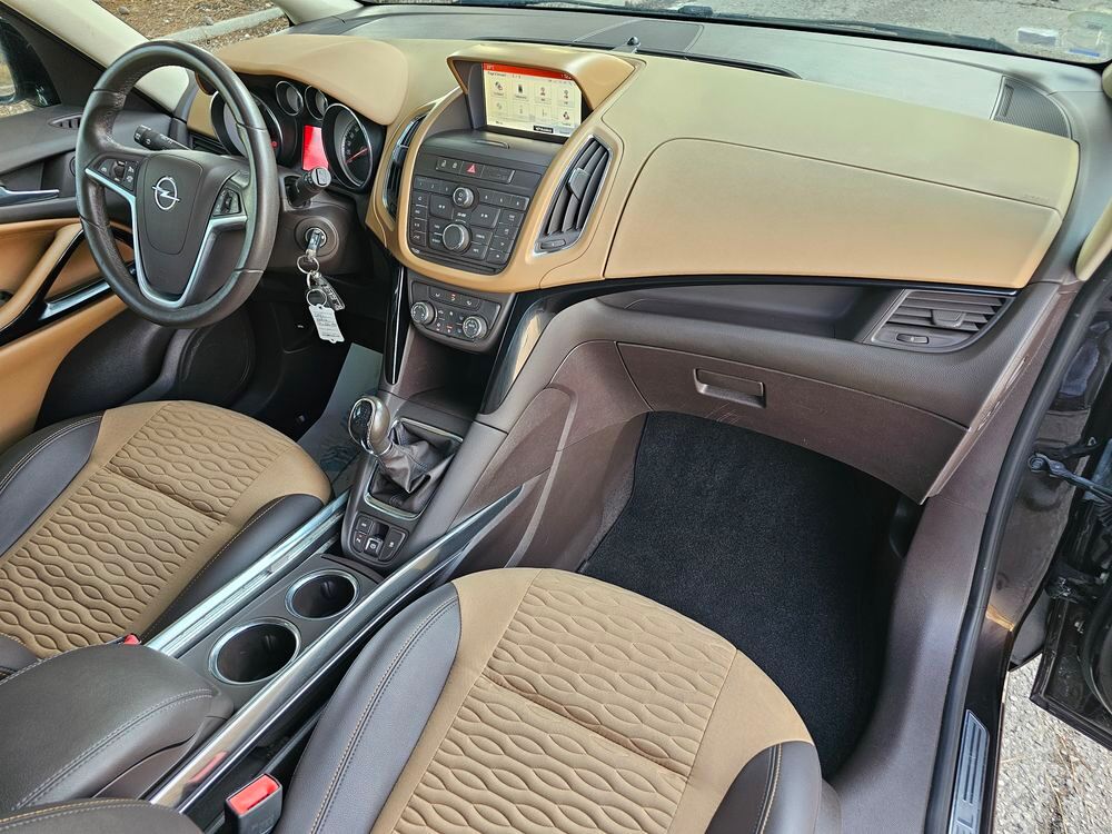 Zafira Tourer 1.6 CDTI 136 ch Start/Stop Cosmo 2014 occasion 34690 Fabr&egrave;gues