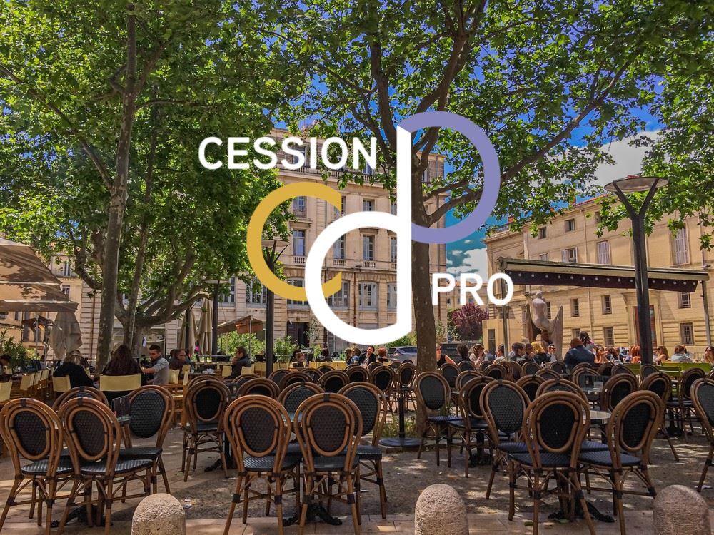   COMMERCE DE RESTAURATION RAPIDE A CEDER AU COEUR DU CENTRE VILLE TOURISTIQUE DE NIMES 