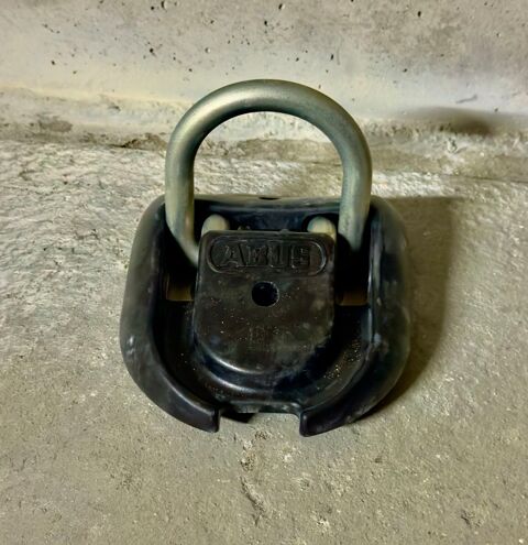  Parking / Garage  louer 4 m