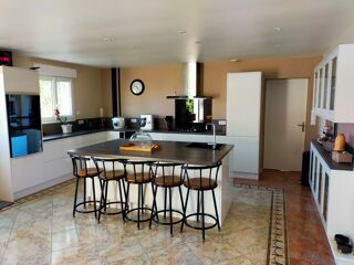  Maison à vendre 7 pièces 196 m²
