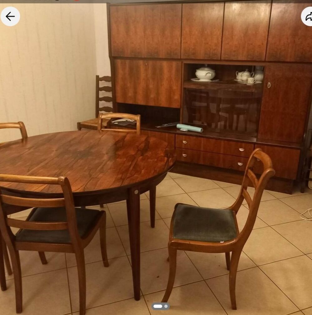 living, table et chaises palissandre de Rio Meubles