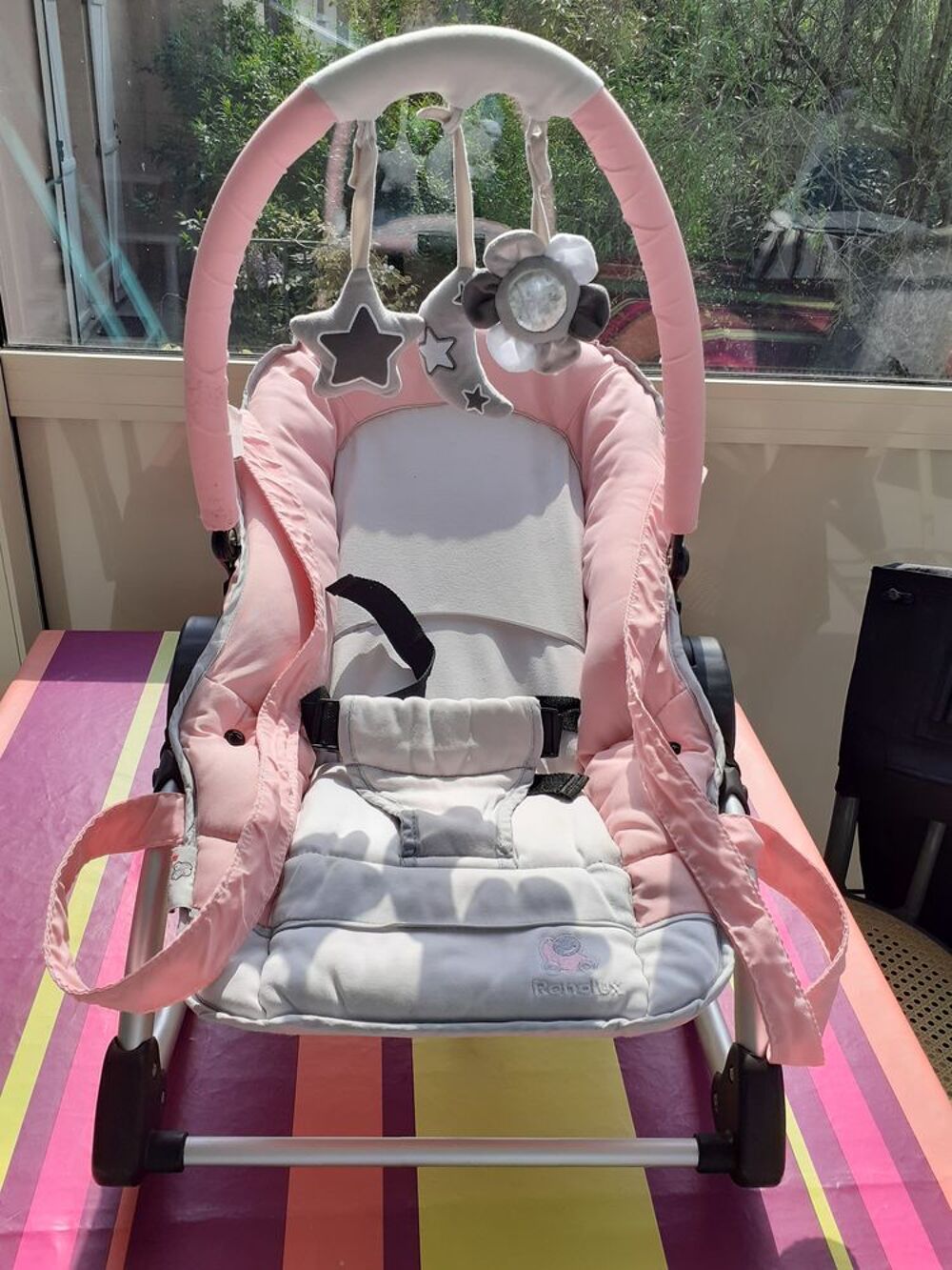 Transat B&eacute;b&eacute; Rose &amp; Gris Spirit Renolux. Mobilier enfants