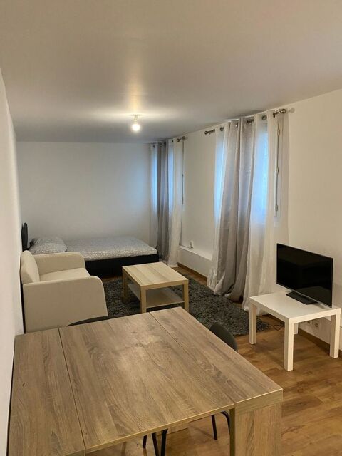  Appartement  louer 1 pice 36 m Fontenay-le-fleury