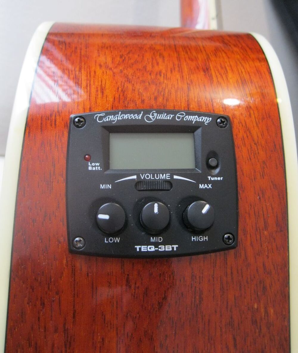guitare TANGLEWOOD r&eacute;f&eacute;rence &quot; DBT DLX&quot; &eacute;lectro acoustique Instruments de musique