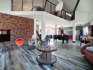  Maison  vendre 4 pices 156 m